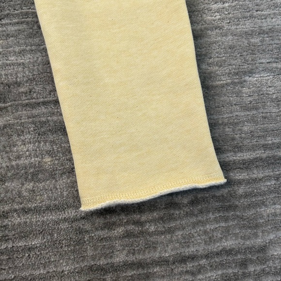 Champion reverse weave men’s slim jogger fleece pant in pale yellow size XS - Picture 4 of 6